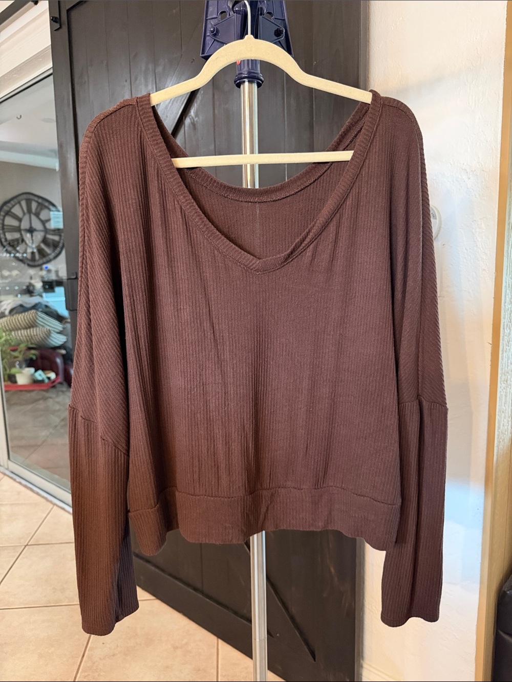 Auden Ribbed V-Neck Long Sleeve Top - Brown